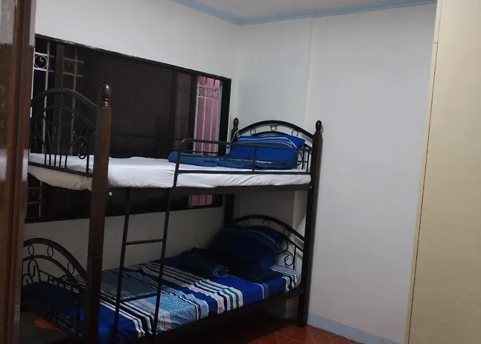 Male Bedspace Auberge de jeunesse